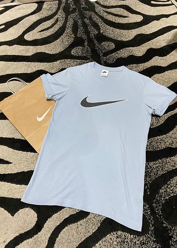 Nike Sportswear Tişört - Görsel 2