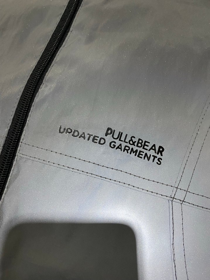 Pull & Bear Reflektörlü Yağmurluk - Görsel 4