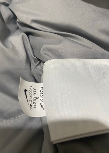 Nike Storm-Fit Mont - Görsel 5