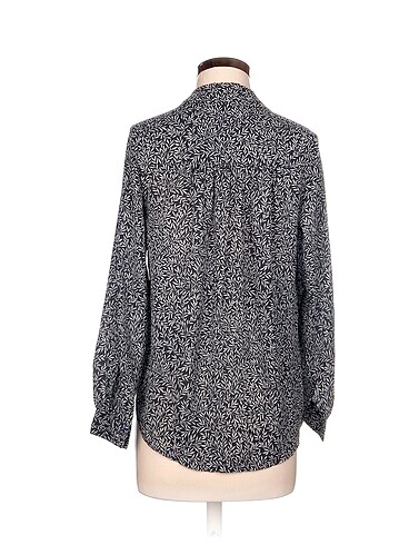 34 Beden H&M Gömlek %70 İndirimli.