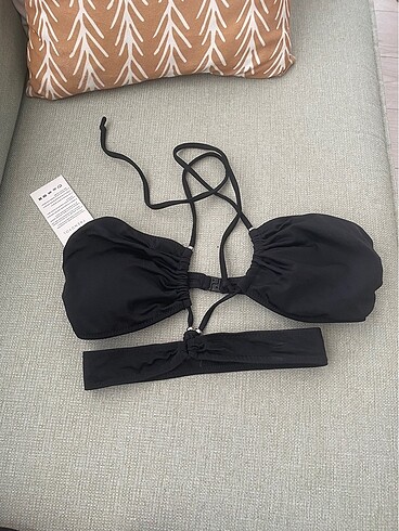 36 Beden Straplez tünelli bikini üstü