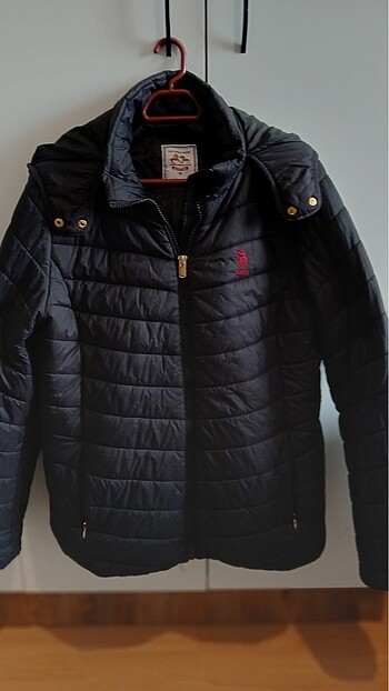 Polo mont