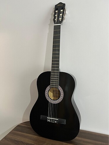 LEA 4/4 Boy Klasik Gitar