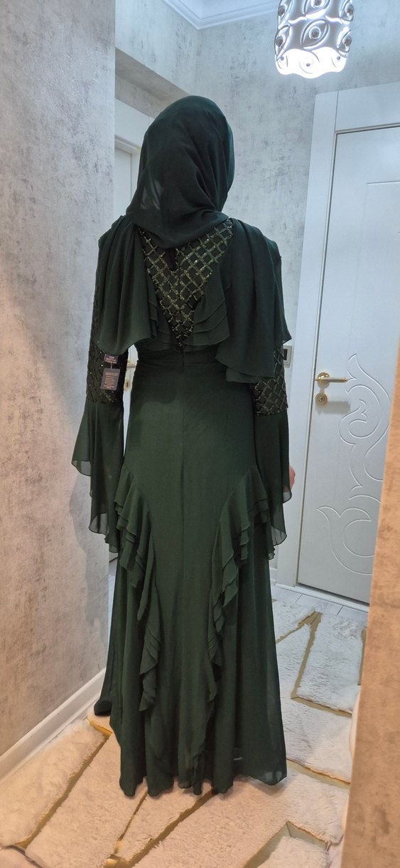 Yeşil Nakışlı Uzun Bohem Elbise - Görsel 4