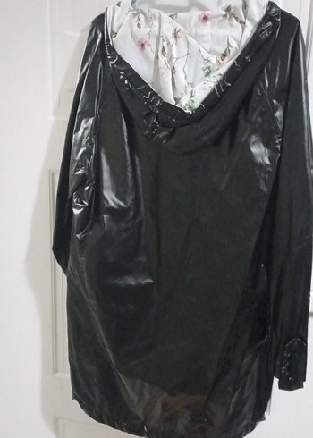 Siyah Kadın Gothic Midi Yağmurluk - Görsel 2