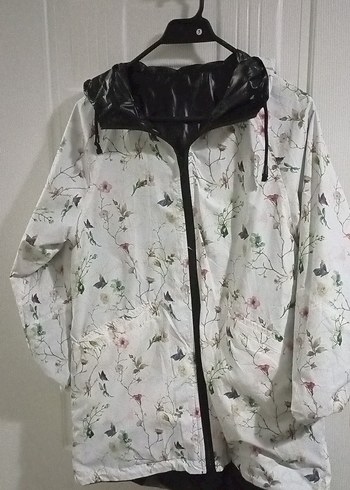 Siyah Kadın Gothic Midi Yağmurluk - Görsel 3