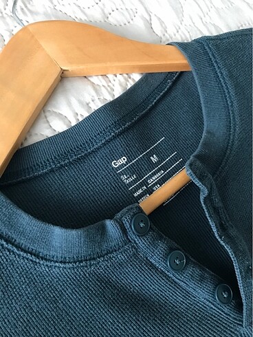 Gap Erkek switshırt her hangi bir defosu yok