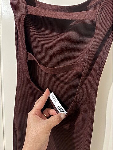 Zara Acı kahve sırt dekolteli elbise