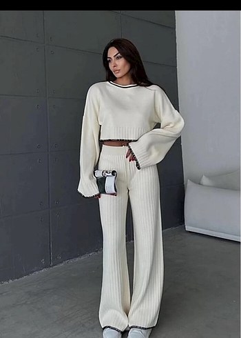 Örgü Mini Kadın triko Takımı