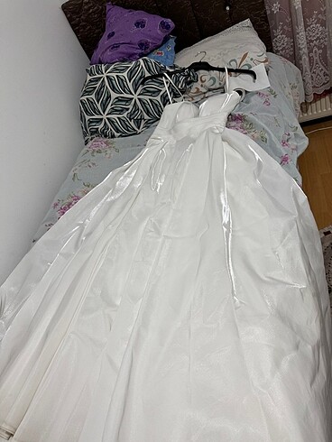 Nikah elbisesi