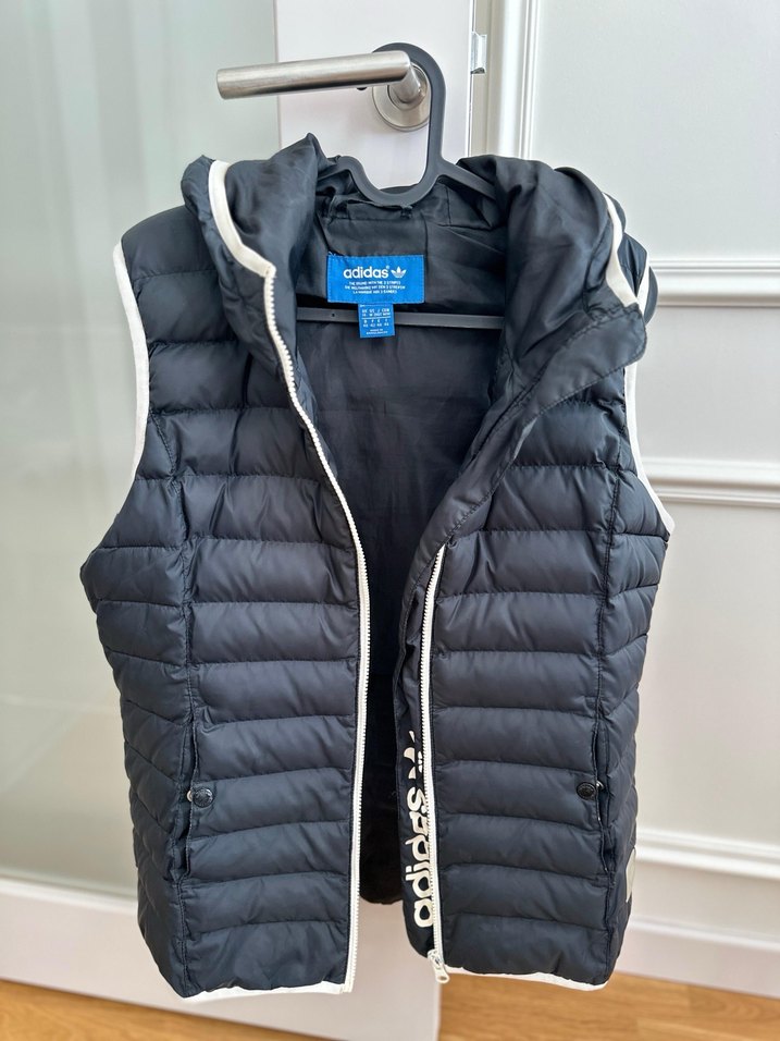 Kadın Siyah Kapüşonlu Şişme Yelek Adidas - Görsel 4