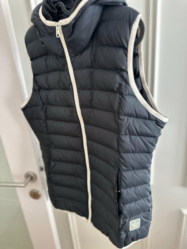 Kadın Siyah Kapüşonlu Şişme Yelek Adidas - Görsel 2