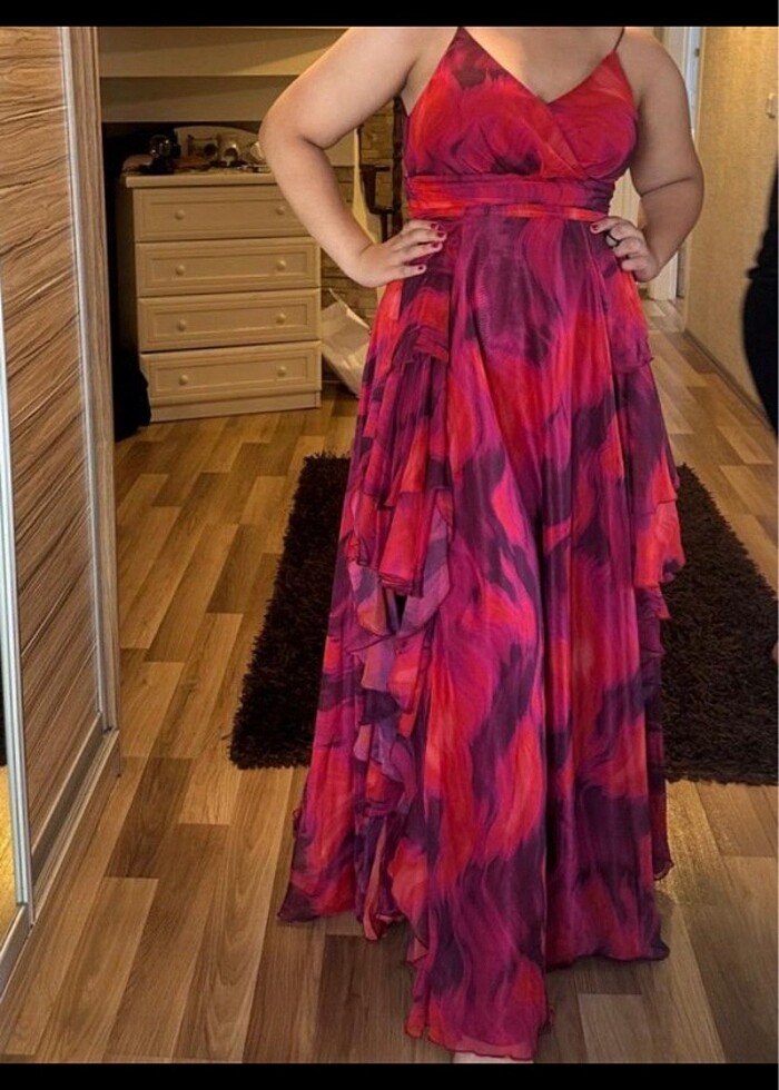 1 kere giyilmiş abiye elbise - Görsel 2