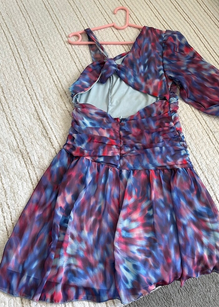 Yazlık özel günlerdede giyilebilecek şık elbise - Görsel 4