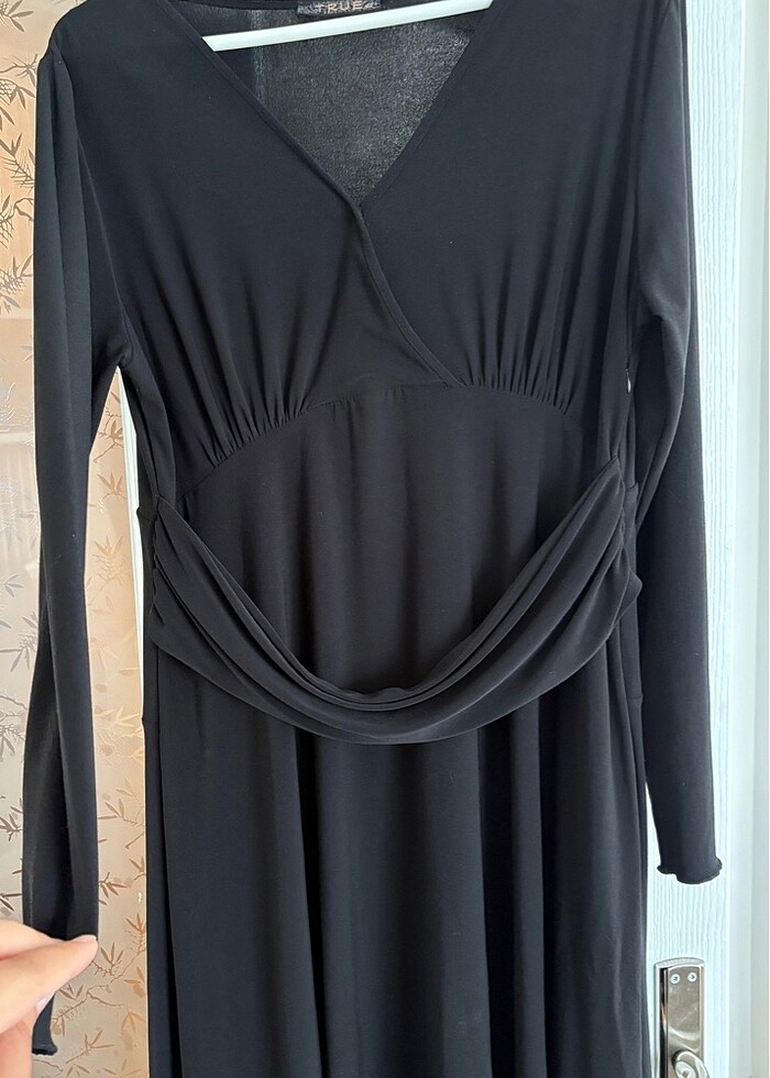 Esnek kumaşlı şık elbise - Görsel 2