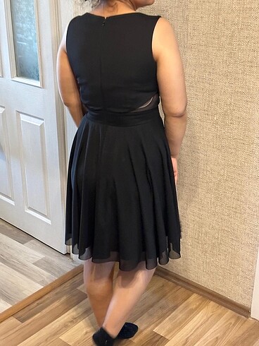 1 kere giyilmiş kısa şık elbise - Görsel 5