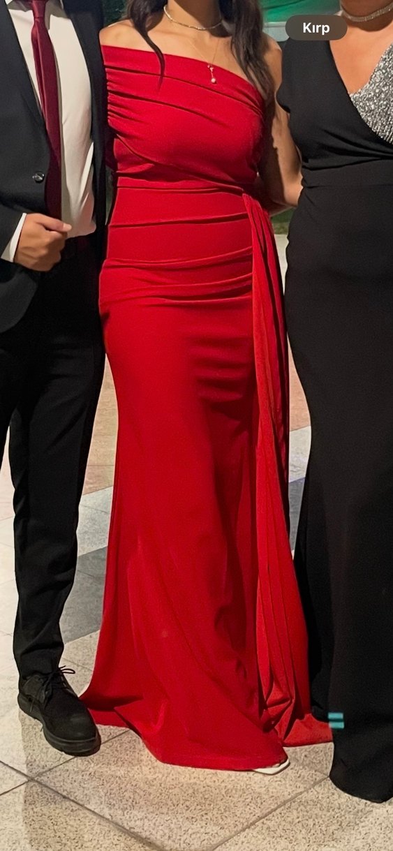 Kırmızı Drapeli Uzun Abiye Elbise - Görsel 5