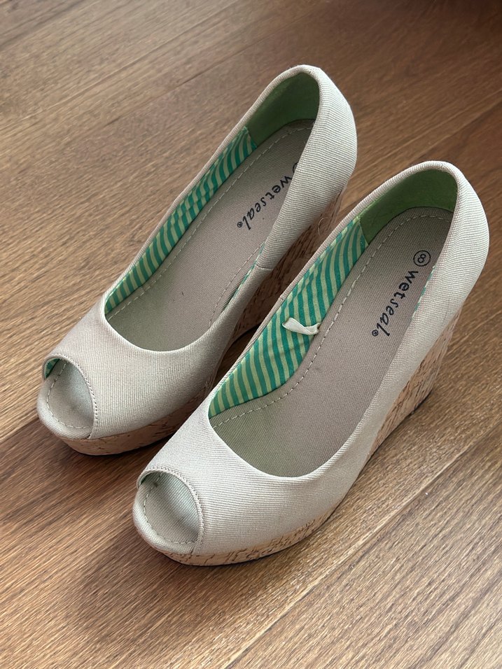 Bej Kadın Dolgu Topuklu Ayakkabı - Görsel 2