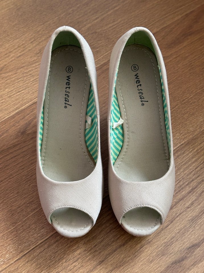 Bej Kadın Dolgu Topuklu Ayakkabı - Görsel 3