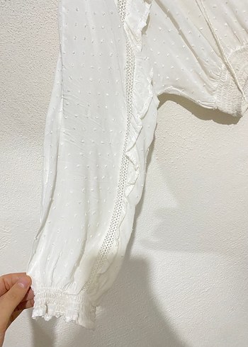 Düğmeli Beyaz V Yaka Bohem Keten Bluz - Görsel 5