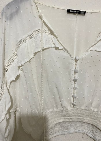 Düğmeli Beyaz V Yaka Bohem Keten Bluz - Görsel 2