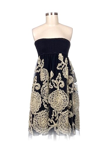 Betsey Johnson Kısa Elbise %70 İndirimli.