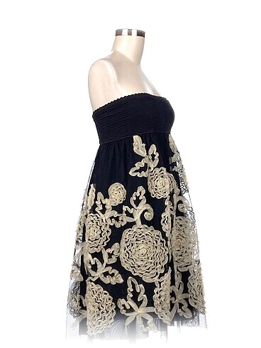 Betsey Johnson Betsey Johnson Kısa Elbise %70 İndirimli.