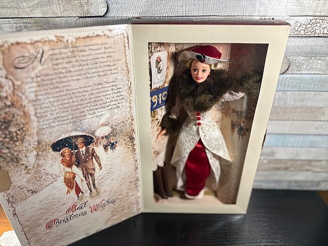 Beden Barbie Holiday Memories
