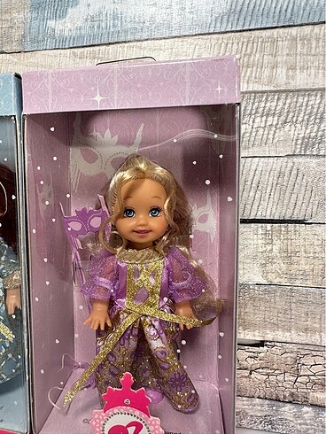  Beden Renk Barbie Kelly Club