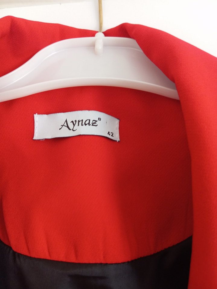 Kırmızı Düğmeli Kadın Blazer Ceket - Görsel 4