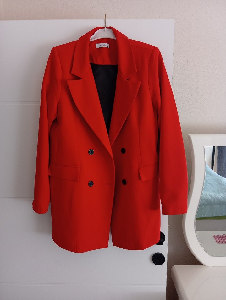 Kırmızı Düğmeli Kadın Blazer Ceket - Görsel 2