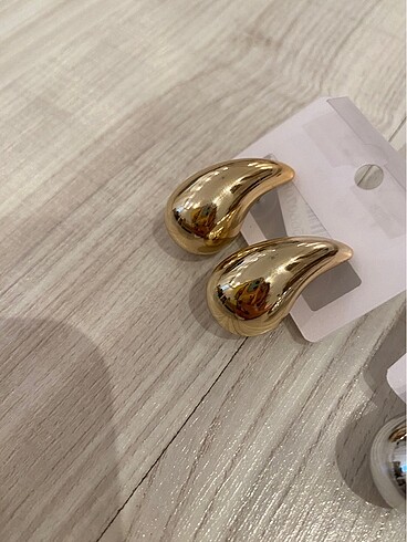 su damlası küpe gold