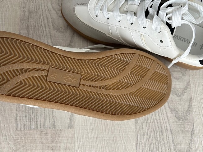 38 Beden Stradivarius Casual spor ayakkabı