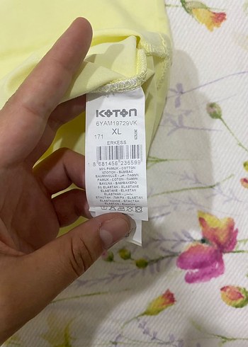 Koton unisex Sarı V Yaka Kısa Kollu Salaş Tişört - Görsel 3