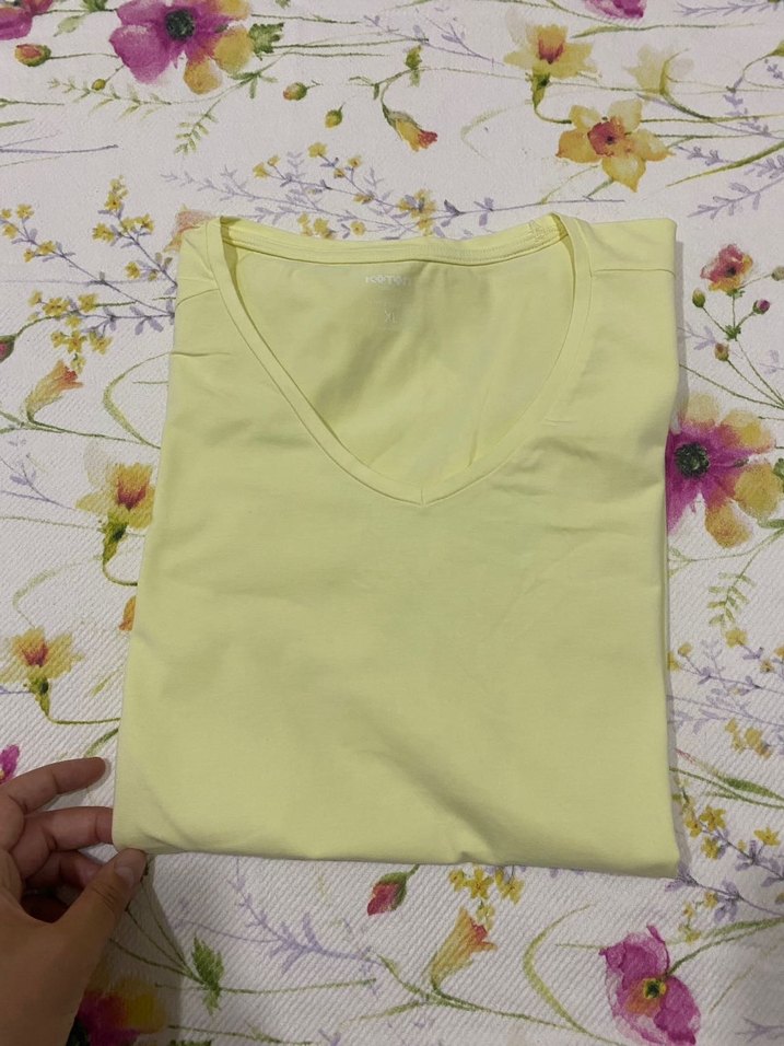 Koton unisex Sarı V Yaka Kısa Kollu Salaş Tişört - Görsel 5