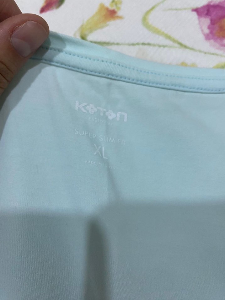 Koton unisex Mavi V Yaka Kısa Kollu Pamuk Tişört - Görsel 2