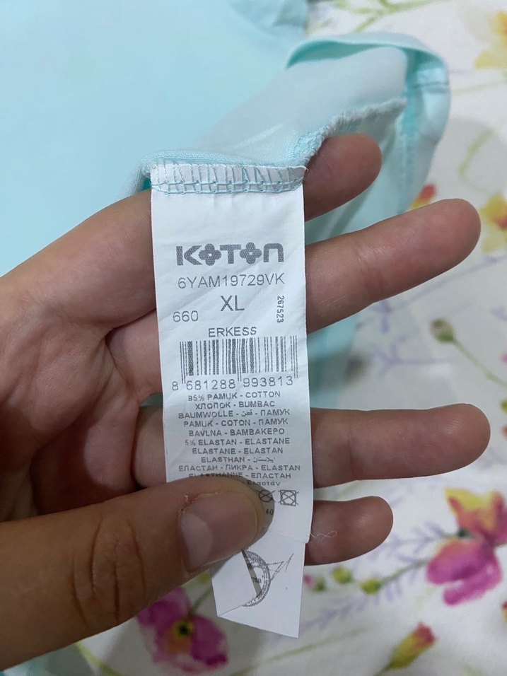 Koton unisex Mavi V Yaka Kısa Kollu Pamuk Tişört - Görsel 3