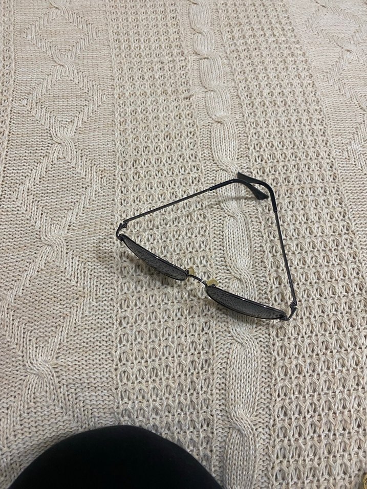 Gri Minimalist Kadın Güneş Gözlüğü - Görsel 2