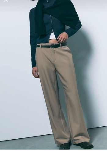 Stradivarious kemerli dökümlü pantalon - Görsel 2