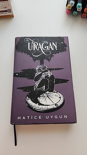 HATICE UYGUN Urağan kitap ciltli 