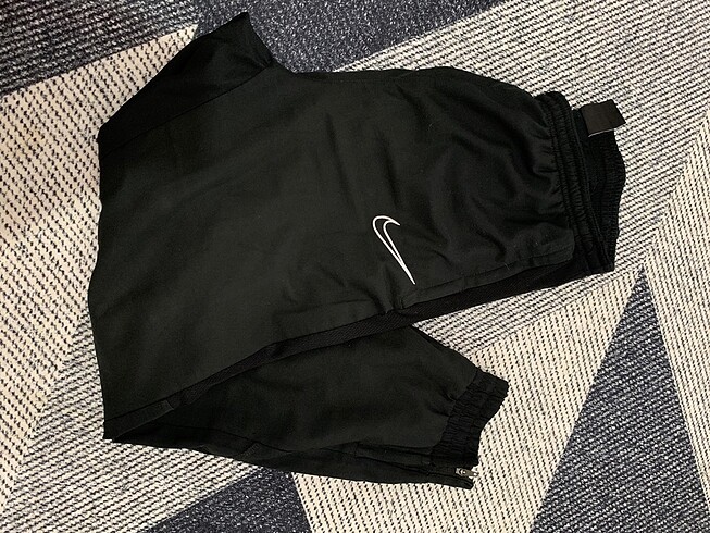 Nike eşofman altı