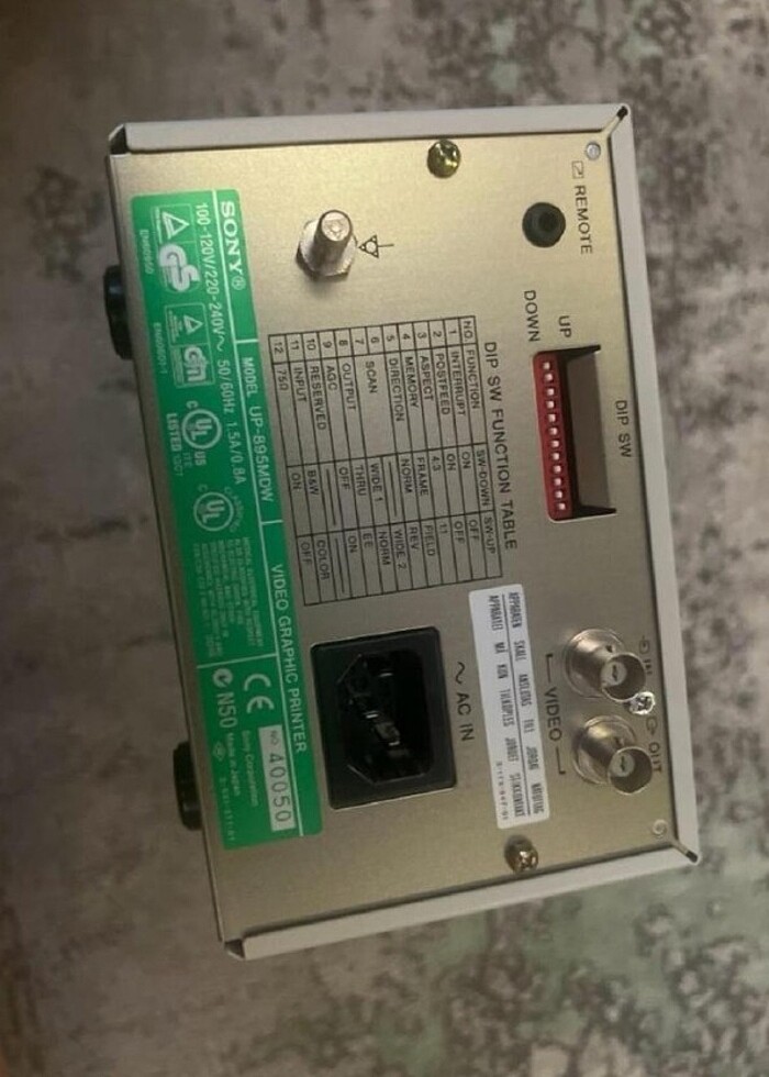 SONY UP-895MDW Vıdeo Graphıc Prınter - Görsel 2