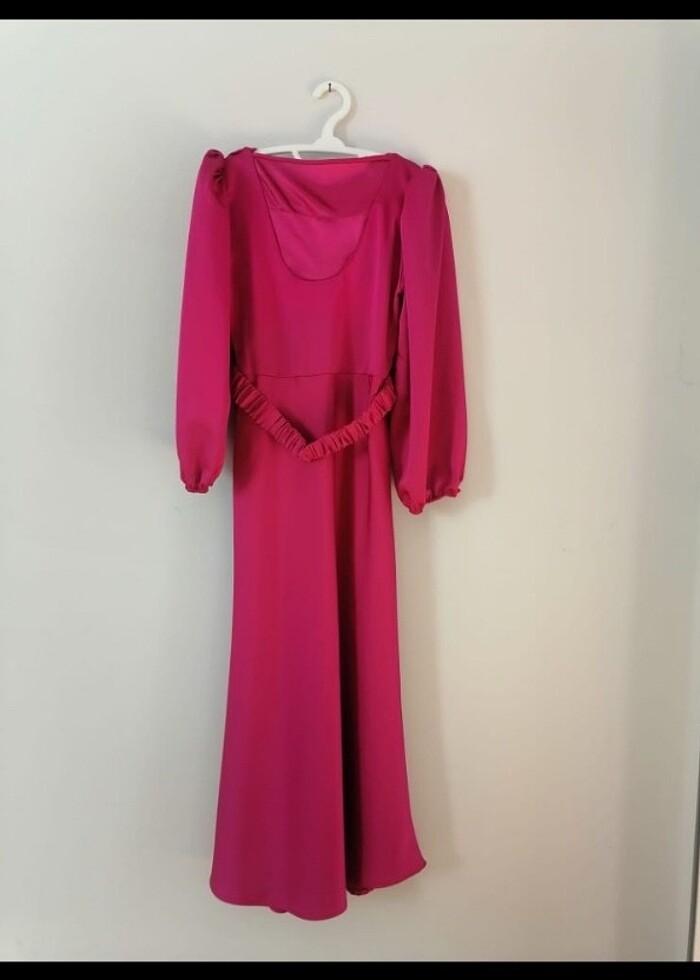 Saten elbise - Görsel 2