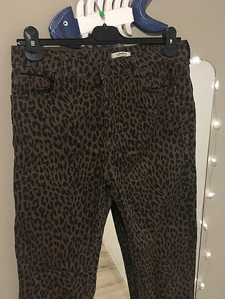 40 Beden kahverengi Renk Leopar detaylı pantolon