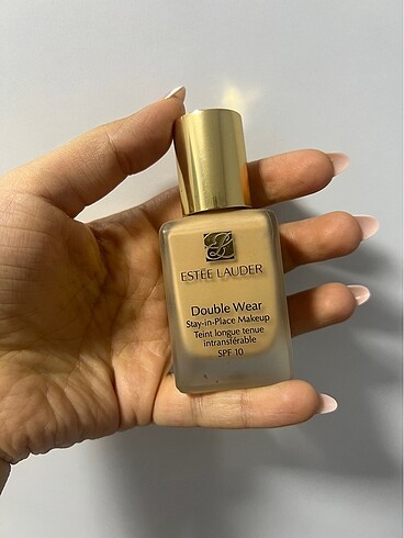 Estee Lauder Estee laouder double wear