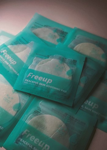 Freeup peaceful skin soothing pad