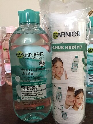 Garnier Hyluranik Aloe Micellar Makyaj Temizleme Suyu