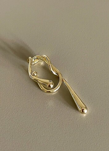 Çelik Visa Versa Earcuff