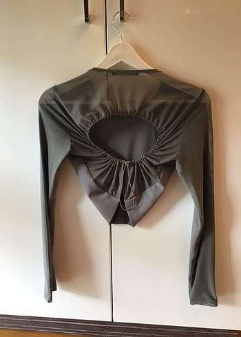 Zara Gri Sırt Dekolteli Bluz