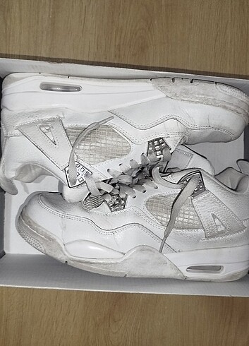 43 Beden beyaz Renk Air Jordan 4